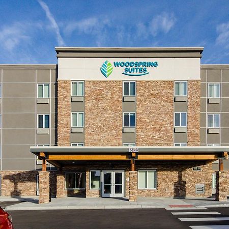 Woodspring Suites Thornton-North Denver المظهر الخارجي الصورة